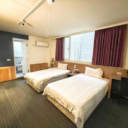 Breeze And Waves Hostel Jinning Экстерьер фото