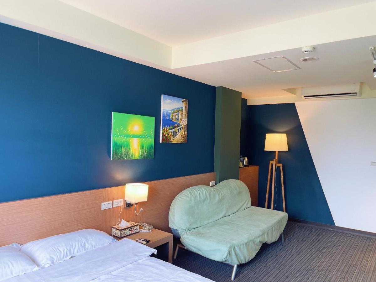 Breeze And Waves Hostel Jinning Экстерьер фото